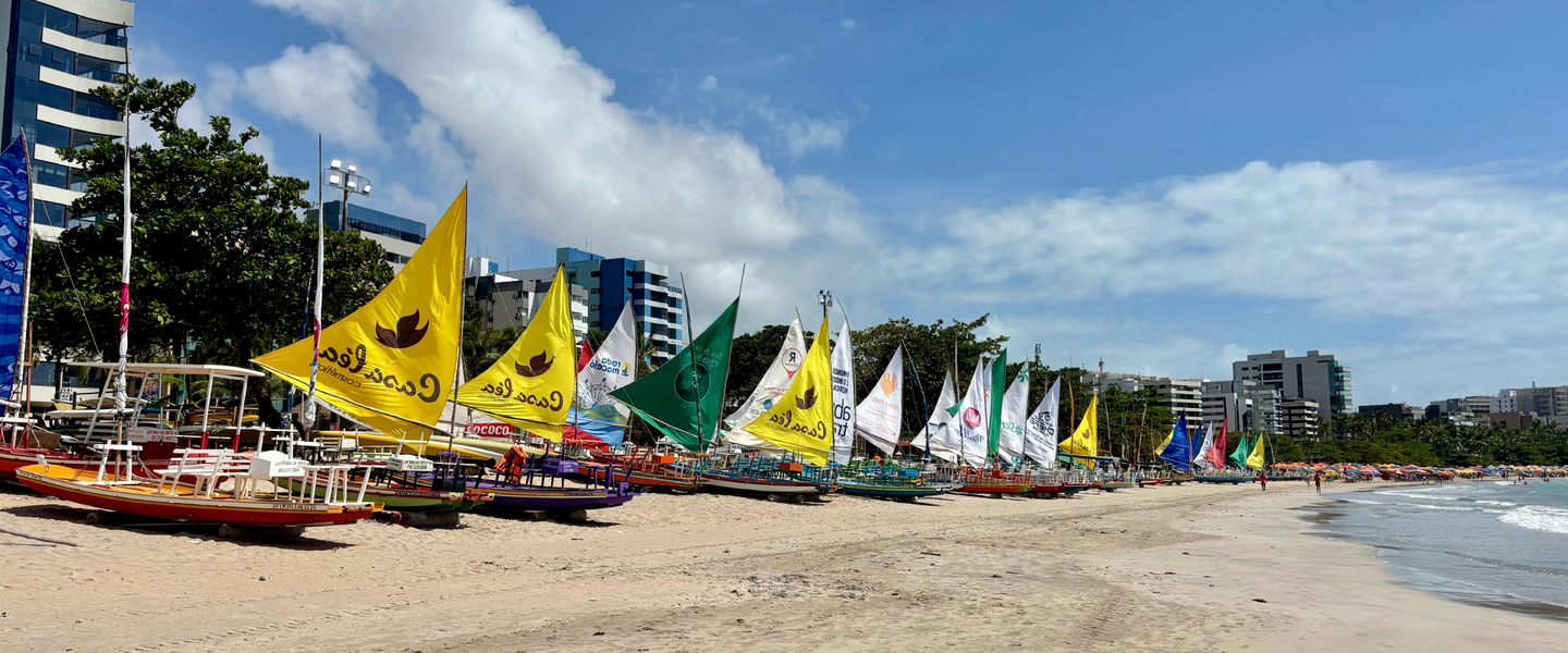 Maceió impressiona por terra, mar e ar.